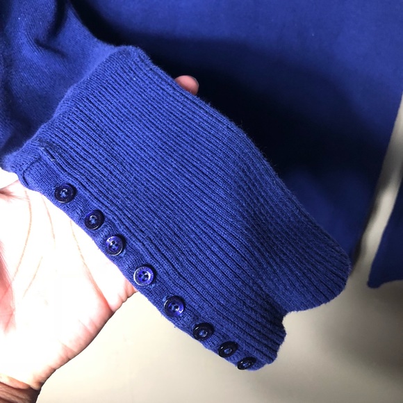 Aeropostale Sweater - Picture 4 of 4